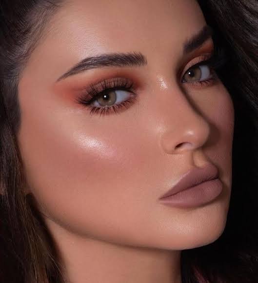 💋 عدسات للعيون الفاتنة – خليه مايقاومك 👁️💋Lens Me